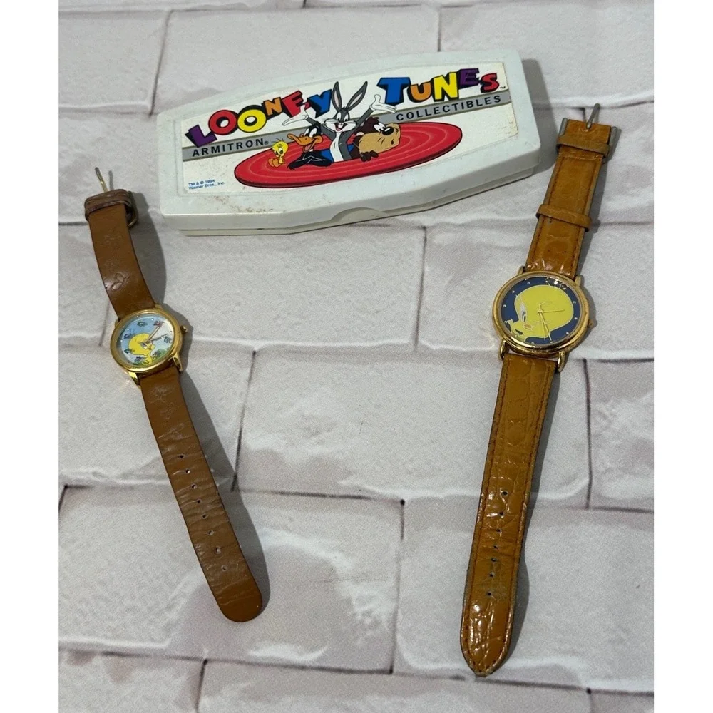 Vintage 1994 Armitron Looney Tunes Tweety Bird Watch Set‎ 2200/76 Brown Leather